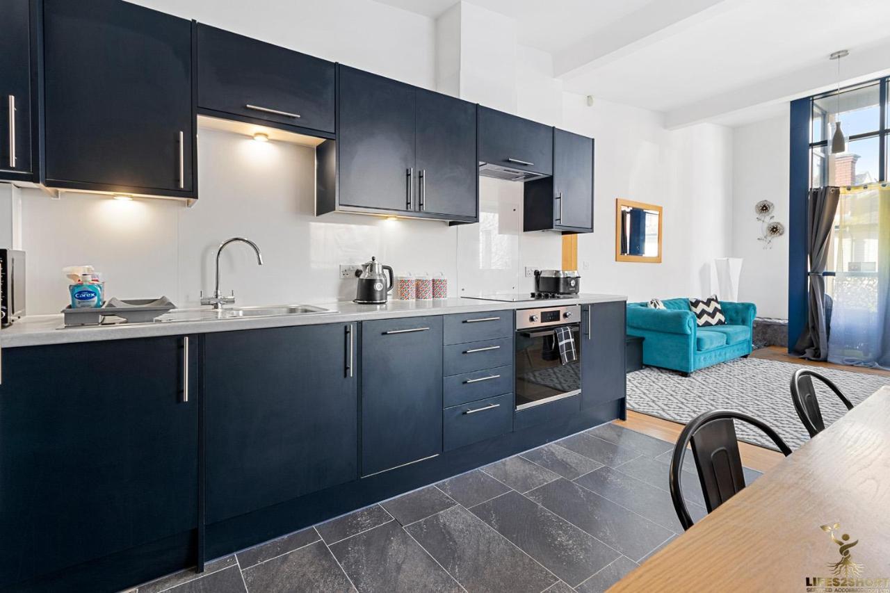 Smythen St, 2 Bed Apartment With Balcony Exeter Exterior photo