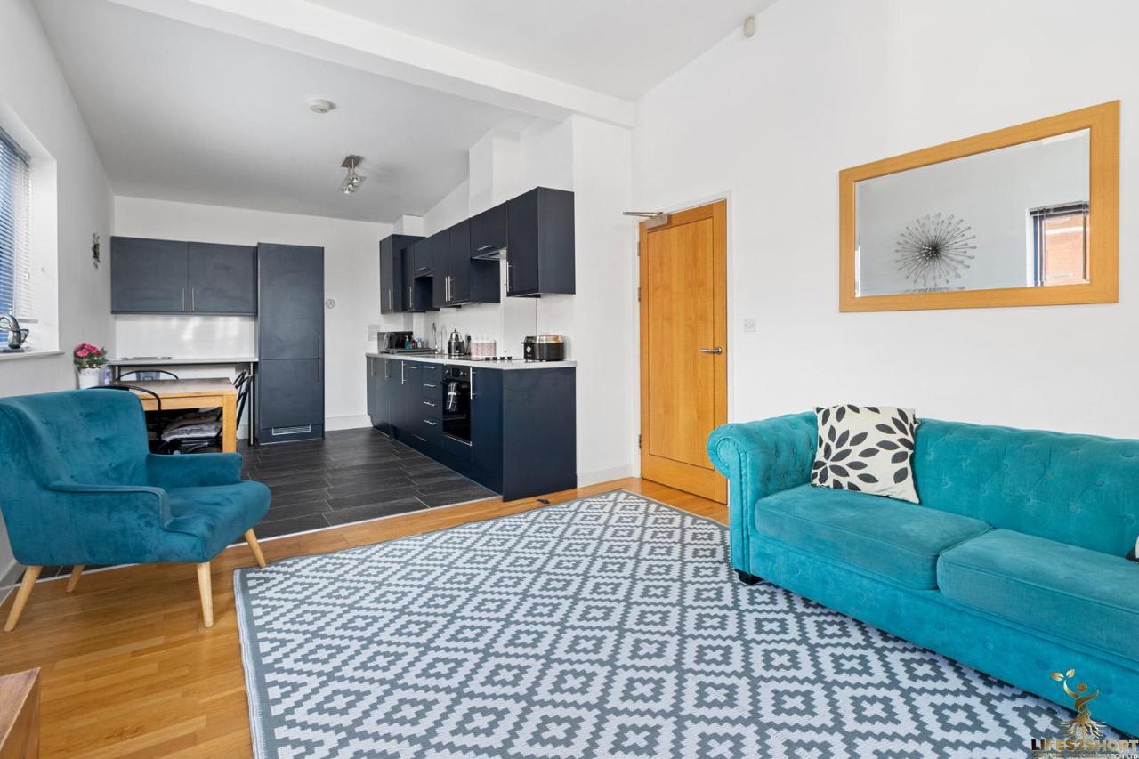 Smythen St, 2 Bed Apartment With Balcony Exeter Exterior photo