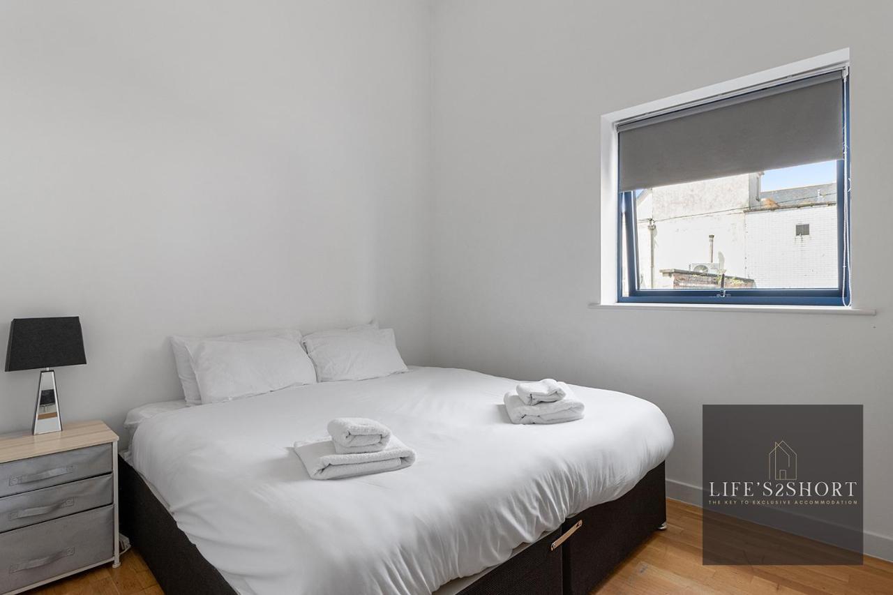 Smythen St, 2 Bed Apartment With Balcony Exeter Exterior photo